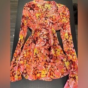 SALE $5 Vintage Ruffle Top